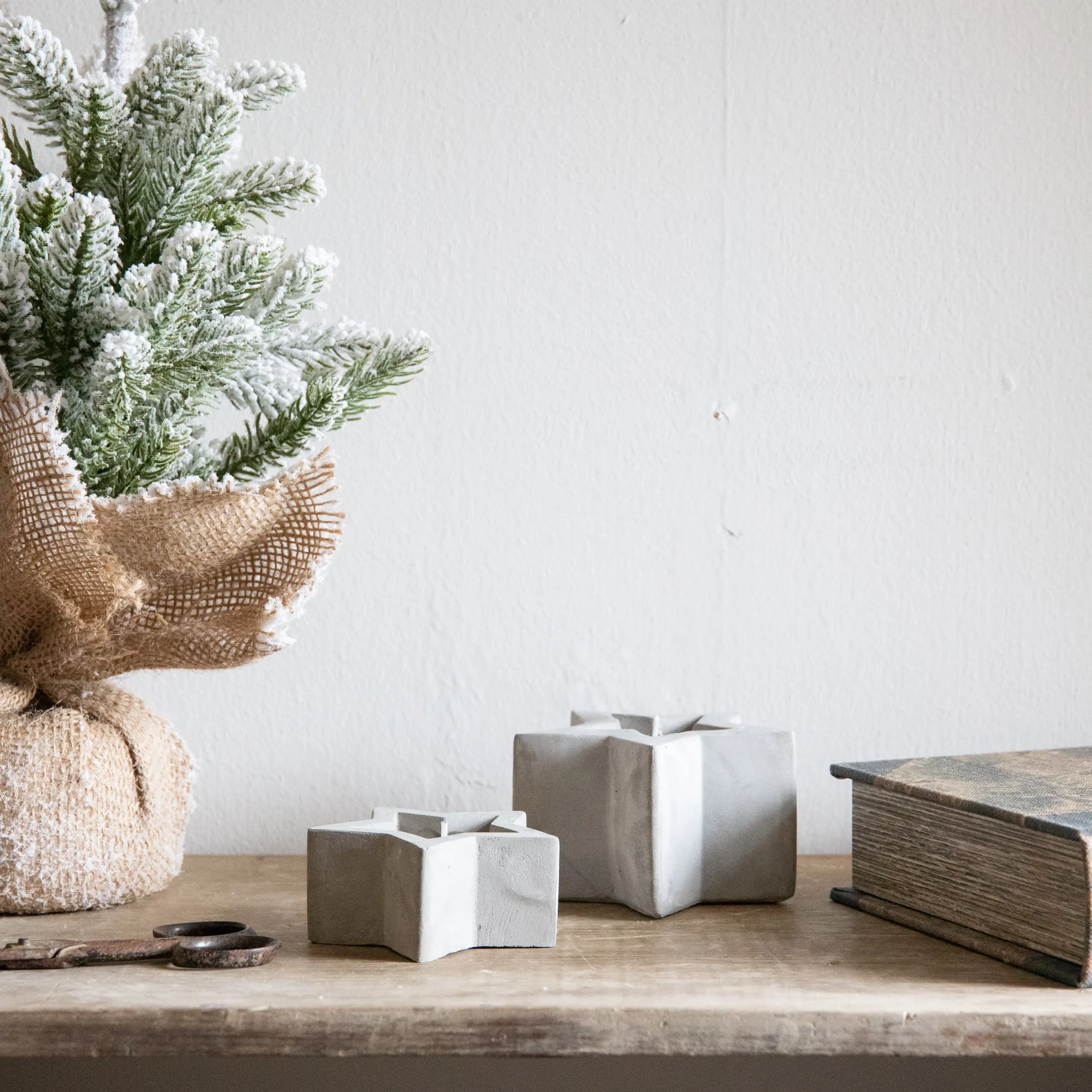 Cement Star Candle - 2 sizes