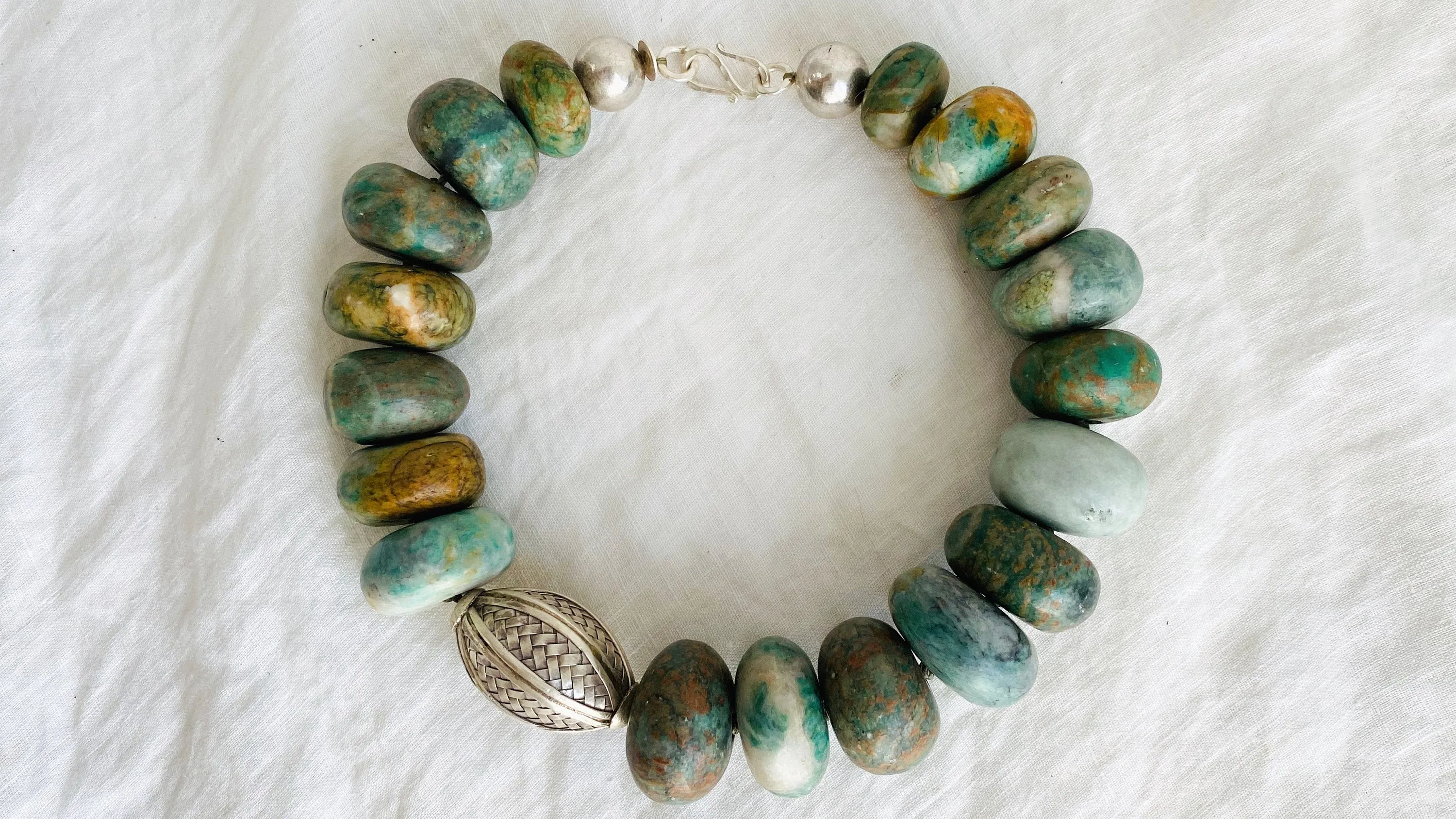 Guatemalita Jade Necklace. Sterling Silver.