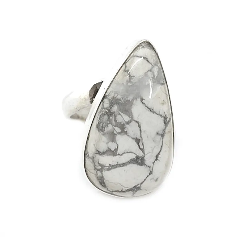 Indu Howlite Gemstone Gypsy Ring