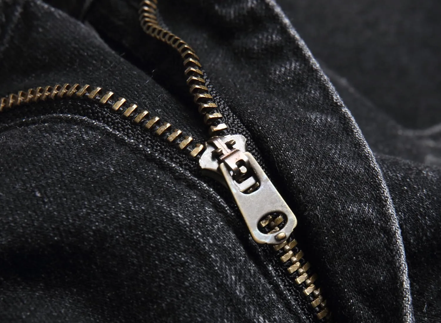 Men's Distressed Ripped Slim Fit Denim Jeans Pants
