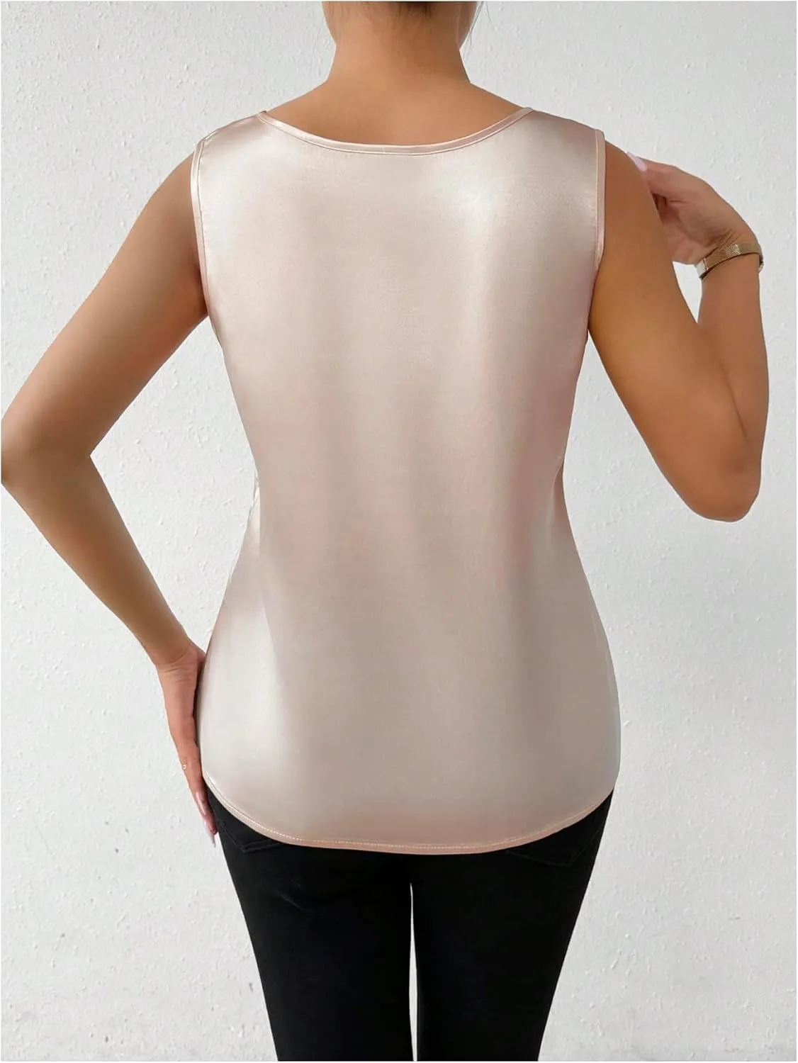 SweatyRocks Women's Satin Contrast Lace Crew Neck Sleeveless Blouse Appliques Summer Tank Tops