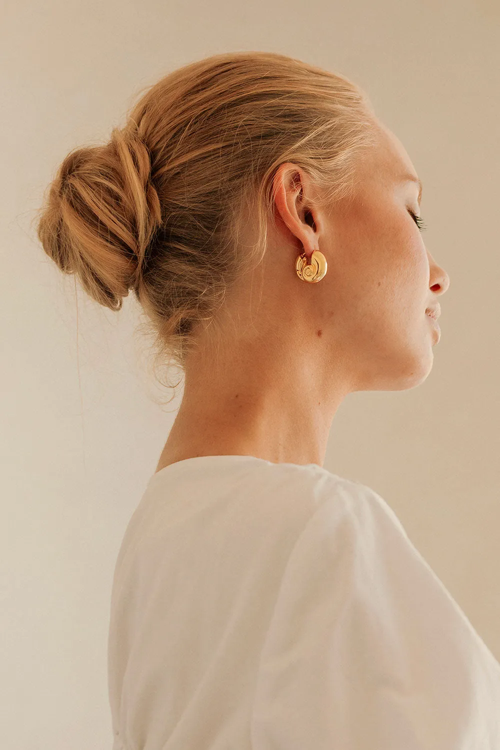 Twirl Shell Earrings