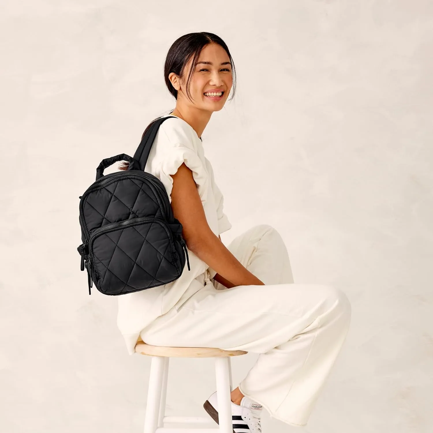 Vera Bradley Women's Featherweight Small Banbury Backpack, Moonless Night, One Size