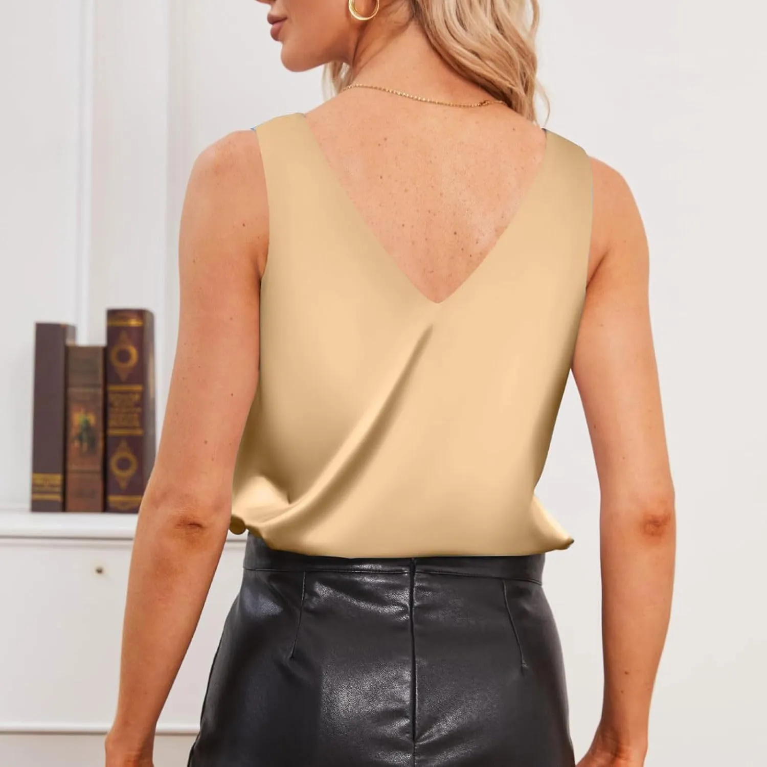 Womens Satin V Neck Lace Trim Buttoned Cami Spaghetti Strap Camisole Sleeveless Tank Tops Business Tops Summer Blouses Casual